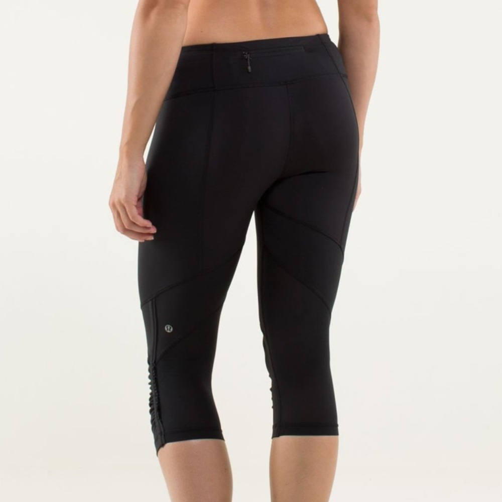 Lululemon Run: for your life crop